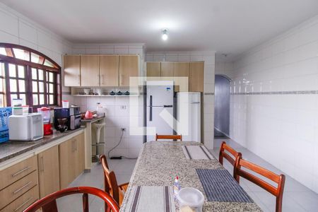 Casa à venda com 432m², 4 quartos e 8 vagasCozinha