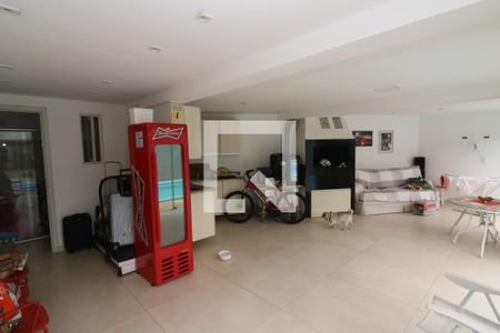 Casa à venda com 221m², 4 quartos e 2 vagasVaranda gourmet