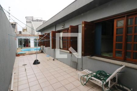 Casa à venda com 221m², 4 quartos e 2 vagasQuintal