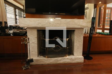 Detalhe Sala de casa à venda com 4 quartos, 221m² em Vila Assunção, Porto Alegre