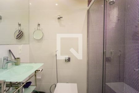 Apartamento à venda com 320m², 4 quartos e 2 vagasBanheiro da Suíte 2