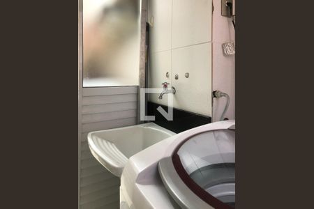 Apartamento à venda com 61m², 2 quartos e 2 vagas Apartamento à venda com 61m², 2 quartos e 2 vagasÁrea de Serviço