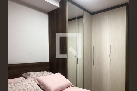 Apartamento à venda com 61m², 2 quartos e 2 vagas Apartamento à venda com 61m², 2 quartos e 2 vagasSuíte