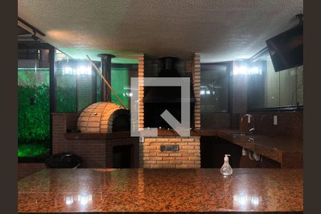 Apartamento à venda com 61m², 2 quartos e 2 vagas Apartamento à venda com 61m², 2 quartos e 2 vagasÁrea comum - Churrasqueira