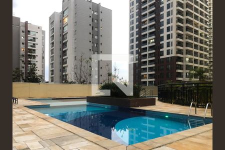 Apartamento à venda com 61m², 2 quartos e 2 vagas Apartamento à venda com 61m², 2 quartos e 2 vagasÁrea comum - Piscina