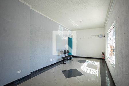Sala de casa à venda com 5 quartos, 160m² em Centro, Osasco