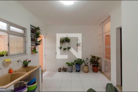 Casa à venda com 223m², 3 quartos e 4 vagas Casa à venda com 223m², 3 quartos e 4 vagasÁrea de Serviço