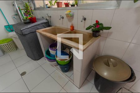 Casa à venda com 223m², 3 quartos e 4 vagas Casa à venda com 223m², 3 quartos e 4 vagasÁrea de Serviço