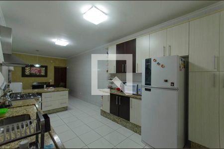 Casa à venda com 223m², 3 quartos e 4 vagas Casa à venda com 223m², 3 quartos e 4 vagasCozinha