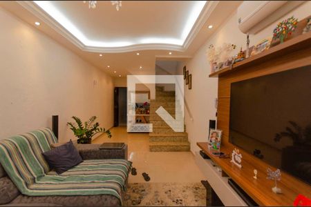 Sala de casa à venda com 3 quartos, 223m² em Vila Ré, São Paulo