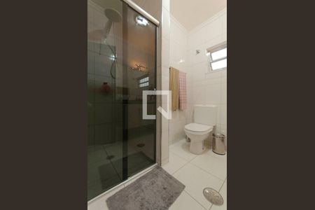 Casa à venda com 223m², 3 quartos e 4 vagas Casa à venda com 223m², 3 quartos e 4 vagasBanheiro Suíte