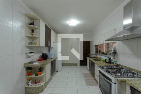 Casa à venda com 223m², 3 quartos e 4 vagas Casa à venda com 223m², 3 quartos e 4 vagasCozinha