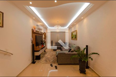 Sala de casa à venda com 3 quartos, 223m² em Vila Ré, São Paulo