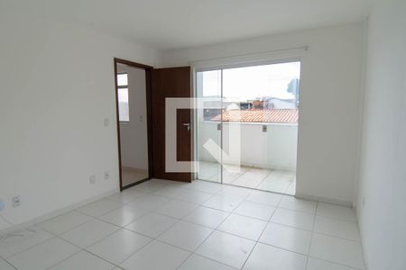 Sala de apartamento para alugar com 2 quartos, 50m² em Cabula Vi, Salvador