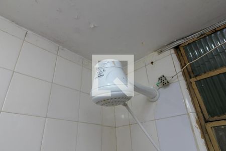 Apartamento à venda com 40m², 1 quarto e sem vagaChuveiro