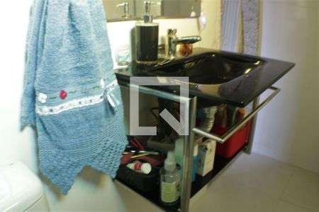 Casa à venda com 300m², 3 quartos e 2 vagasBanheiro da Suíte