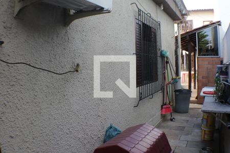 Casa à venda com 300m², 3 quartos e 2 vagasÁrea de Serviço