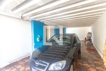 Casa à venda com 212m², 3 quartos e 5 vagas Casa à venda com 212m², 3 quartos e 5 vagasGaragem