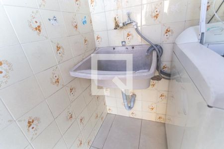 Casa à venda com 212m², 3 quartos e 5 vagas Casa à venda com 212m², 3 quartos e 5 vagasÁrea de serviço