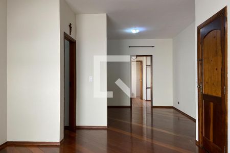Sala de apartamento para alugar com 2 quartos, 110m² em Cerâmica, São Caetano do Sul