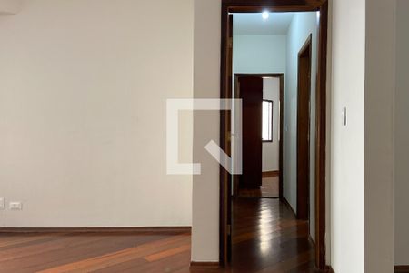 Sala de apartamento para alugar com 2 quartos, 110m² em Cerâmica, São Caetano do Sul