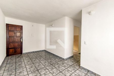Sala de apartamento para alugar com 2 quartos, 50m² em Parque Pinheiros, Taboão da Serra