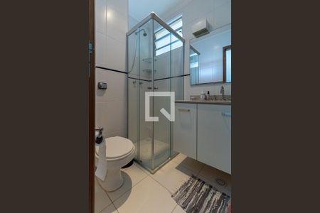 Apartamento à venda com 127m², 3 quartos e 1 vaga Apartamento à venda com 127m², 3 quartos e 1 vagaBanheiro Social