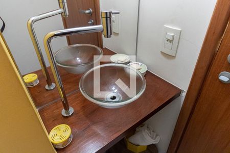 Apartamento à venda com 127m², 3 quartos e 1 vaga Apartamento à venda com 127m², 3 quartos e 1 vagaPia