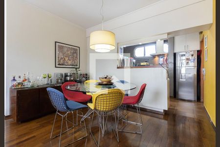 Sala de apartamento à venda com 3 quartos, 127m² em Vila Sofia, São Paulo