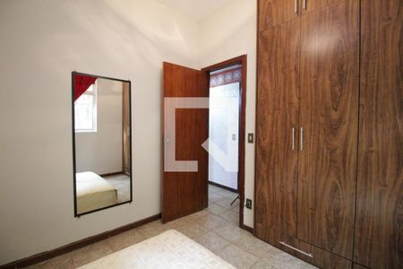Quarto de apartamento à venda com 3 quartos, 165m² em Santa Amélia, Belo Horizonte