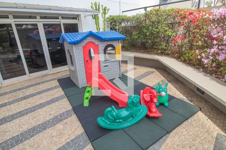 Apartamento à venda com 250m², 4 quartos e 4 vagas Apartamento à venda com 250m², 4 quartos e 4 vagasÁrea comum