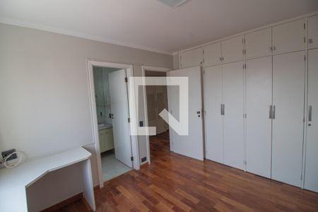 Quarto de apartamento à venda com 4 quartos, 250m² em Campo Belo, São Paulo