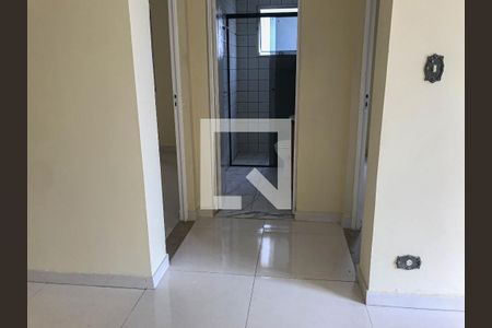 Sala de casa de condomínio à venda com 2 quartos, 65m² em Veloso, Osasco