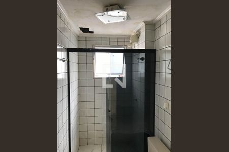 Banheiro de casa de condomínio à venda com 2 quartos, 65m² em Veloso, Osasco