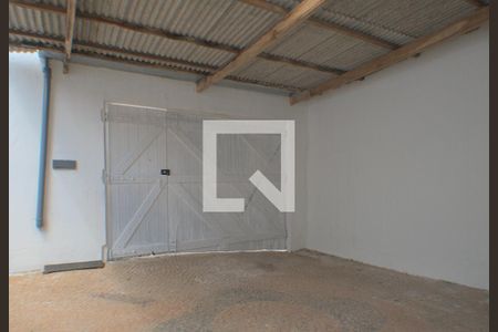 Casa para alugar com 150m², 2 quartos e 1 vagaÁrea da Frente e Garagem