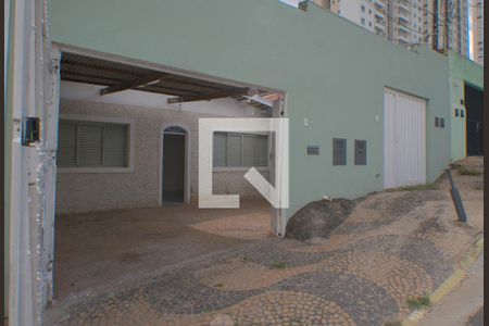 Casa para alugar com 150m², 2 quartos e 1 vagaFachada e Garagem