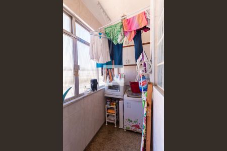 Apartamento à venda com 226m², 3 quartos e 2 vagas Apartamento à venda com 226m², 3 quartos e 2 vagasÁrea de Serviço