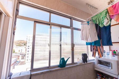 Apartamento à venda com 226m², 3 quartos e 2 vagas Apartamento à venda com 226m², 3 quartos e 2 vagasÁrea de Serviço