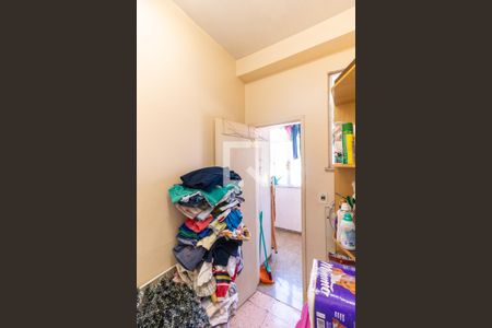 Apartamento à venda com 226m², 3 quartos e 2 vagas Apartamento à venda com 226m², 3 quartos e 2 vagasDespensa