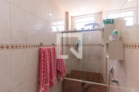 Apartamento à venda com 226m², 3 quartos e 2 vagas Apartamento à venda com 226m², 3 quartos e 2 vagasBanheiro da Suíte