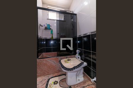 Apartamento à venda com 226m², 3 quartos e 2 vagas Apartamento à venda com 226m², 3 quartos e 2 vagasBanheiro Social
