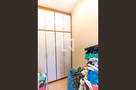 Apartamento à venda com 226m², 3 quartos e 2 vagas Apartamento à venda com 226m², 3 quartos e 2 vagasDespensa