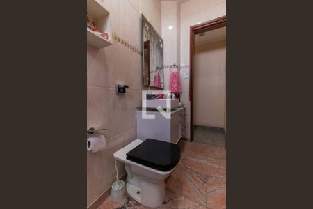 Apartamento à venda com 226m², 3 quartos e 2 vagas Apartamento à venda com 226m², 3 quartos e 2 vagasBanheiro da Suíte