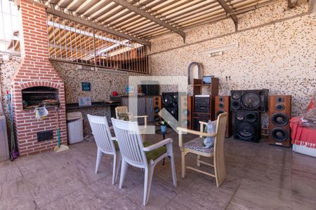 Apartamento à venda com 226m², 3 quartos e 2 vagas Apartamento à venda com 226m², 3 quartos e 2 vagasVaranda Segundo Andar