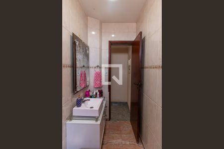 Apartamento à venda com 226m², 3 quartos e 2 vagas Apartamento à venda com 226m², 3 quartos e 2 vagasBanheiro da Suíte