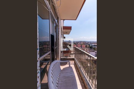 Apartamento à venda com 226m², 3 quartos e 2 vagas Apartamento à venda com 226m², 3 quartos e 2 vagasVaranda Suíte