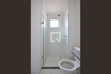 Banheiro do Quarto 1 - Suíte de apartamento para alugar com 2 quartos, 65m² em Rudge Ramos, São Bernardo do Campo