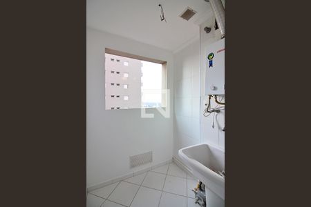 Apartamento para alugar com 65m², 2 quartos e 1 vagaÁrea de Serviço