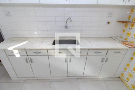Apartamento à venda com 65m², 2 quartos e sem vagaCozinha - Armários