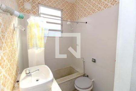 Apartamento à venda com 65m², 2 quartos e sem vagaBanheiro Social
